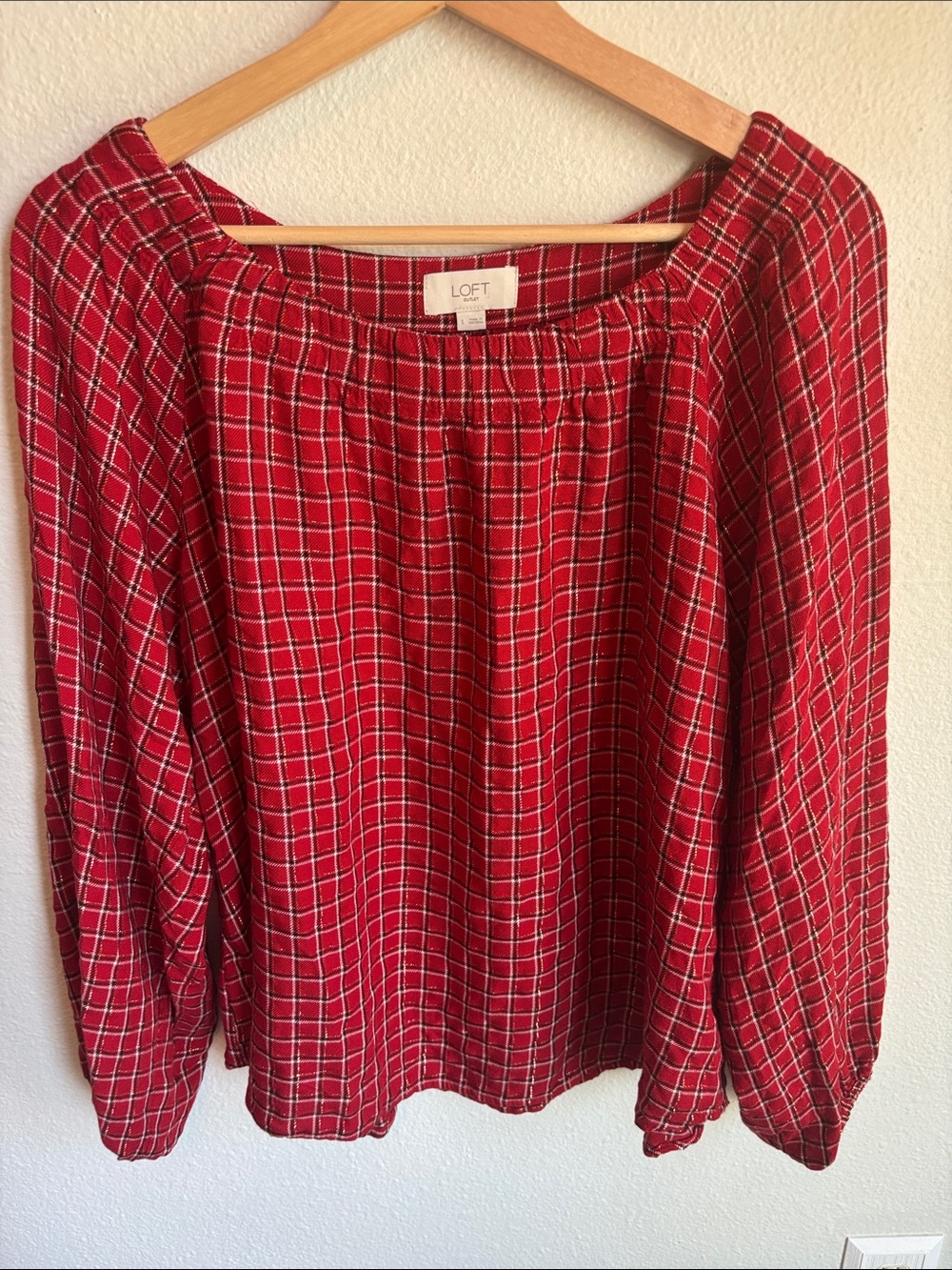 LOFT Flowy Red Plaid Blouse Workwear Large - Picture 8 of 8